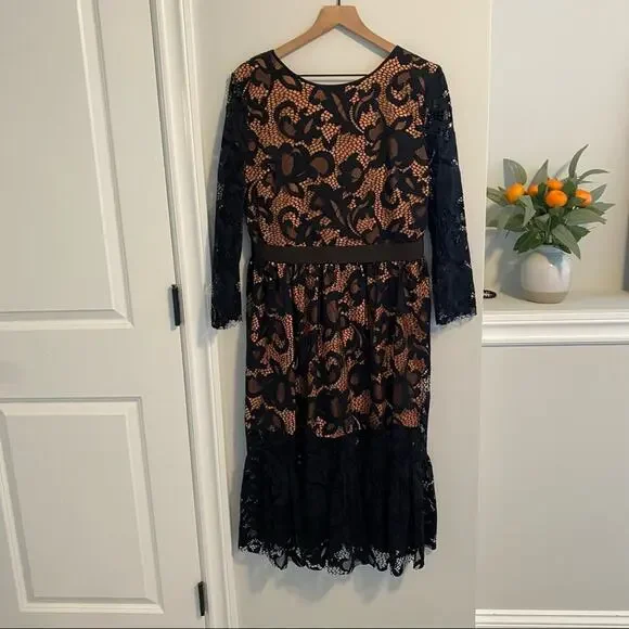 NWT MSGM Milano Black Nude Floral Lace Long Sleeve Maxi Dress 46 Small NWT MSGM Milano Black Nude Floral Lace Long Sleeve Maxi Dress 46 Small